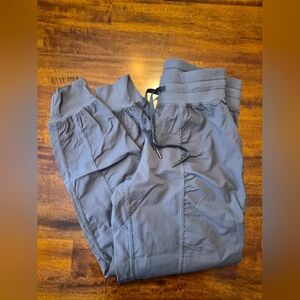 Grey Lululemon Cropped Jogger Pants - Studio? Sz 6